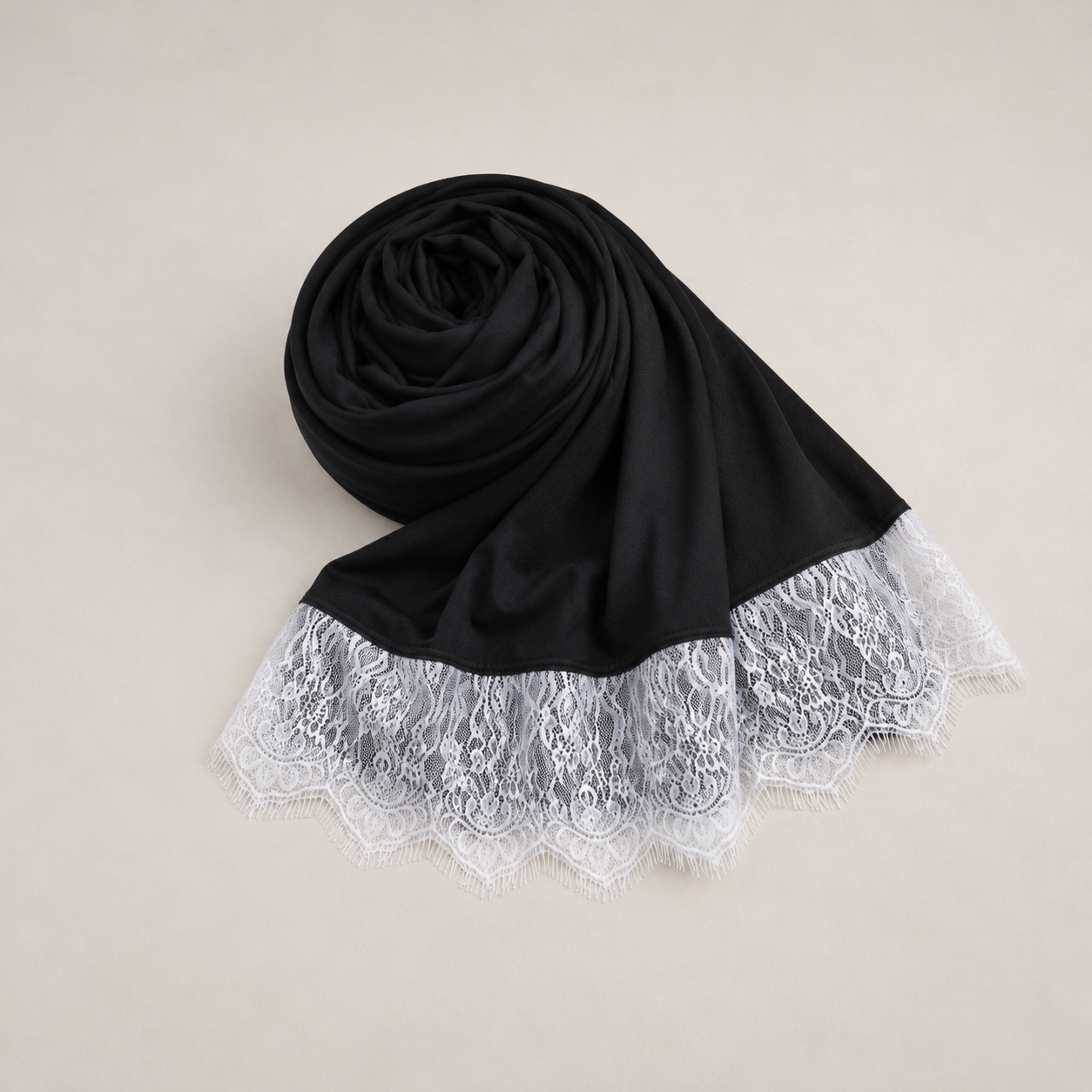 Jersey Liquid Dentelle – Création NOIR